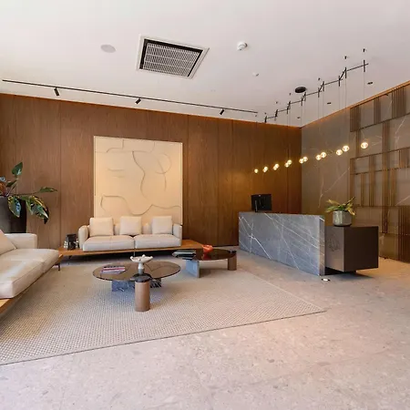 Bright In With Parking & Gym By Renters * 卡托维兹