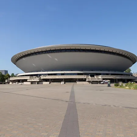 Bright In With Parking & Gym By Renters * 卡托维兹